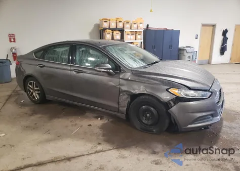 2014 Ford Fusion Se z USA, uszkodzony, nr VIN 1FA6P0H73E5364324